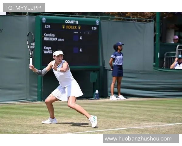 深圳网球队在挑战赛中的灵活应变能力展现出色表现与战术智慧