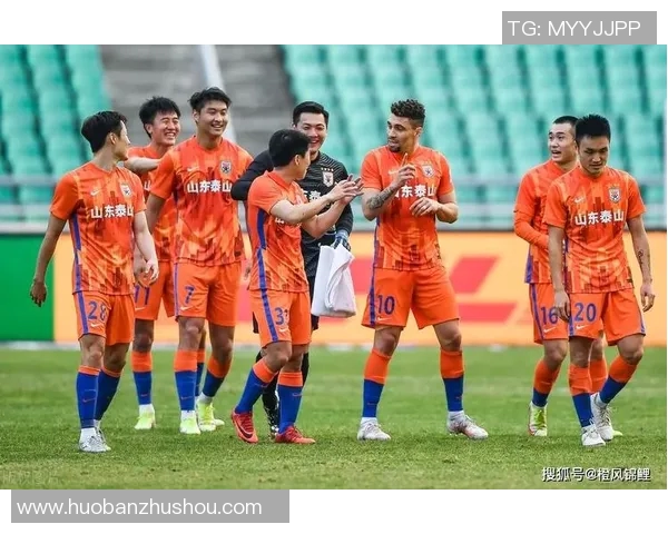 深入分析成都网球队的盯防战术及其在比赛中的应用效果 深入分析成都网球队的盯防战术及其在比赛中的应用效果